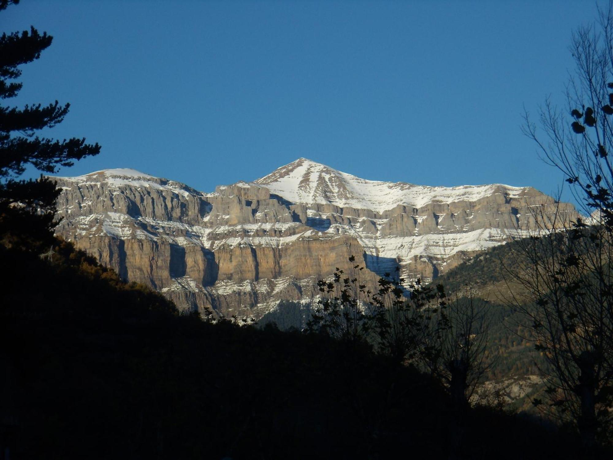 Yosa de Sobremonte Casa Rural Basajarau מראה חיצוני תמונה